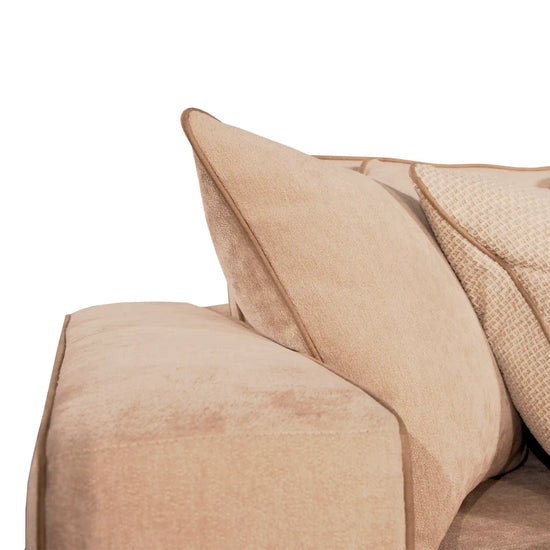 Love Seat Piero