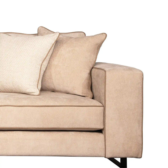 Love Seat Piero